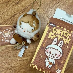 Popmart skull panda flush